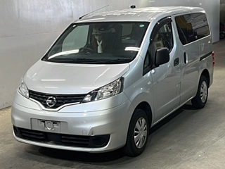 NISSAN NV200 2020