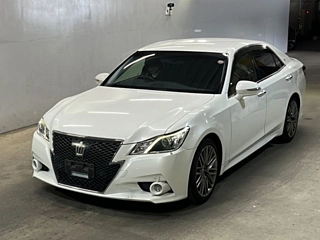 TOYOTA CROWN 2013
