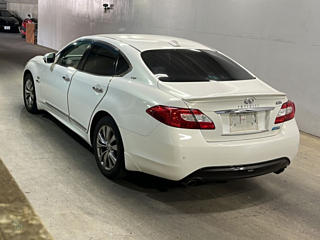 NISSAN FUGA 2012