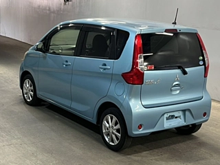 MITSUBISHI EK WAGON 2016