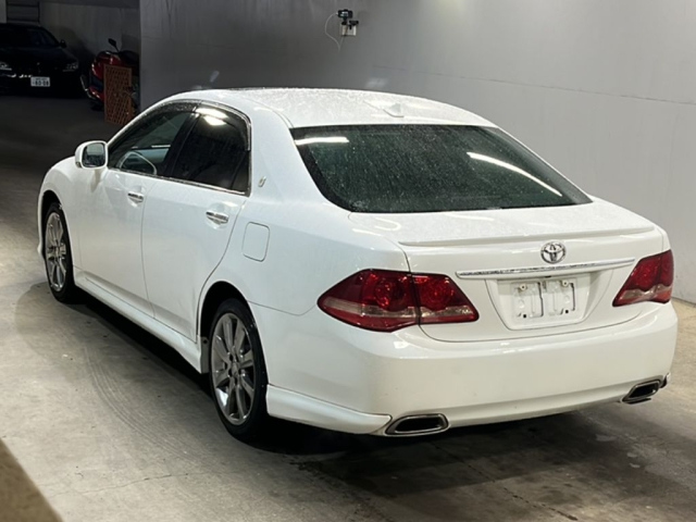 TOYOTA CROWN 2008