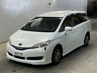 TOYOTA WISH 2014