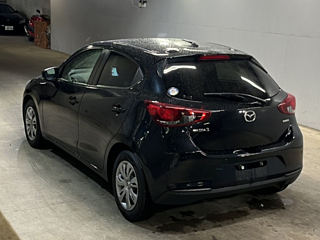 Заказать MAZDA MAZDA2