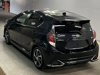 TOYOTA AQUA 2020