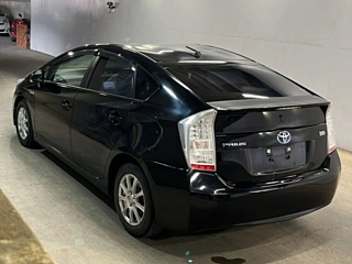 TOYOTA PRIUS 2010