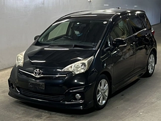 TOYOTA RACTIS 2012