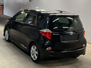 TOYOTA RACTIS 2012