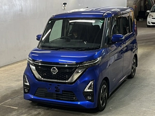 NISSAN ROOX 2021