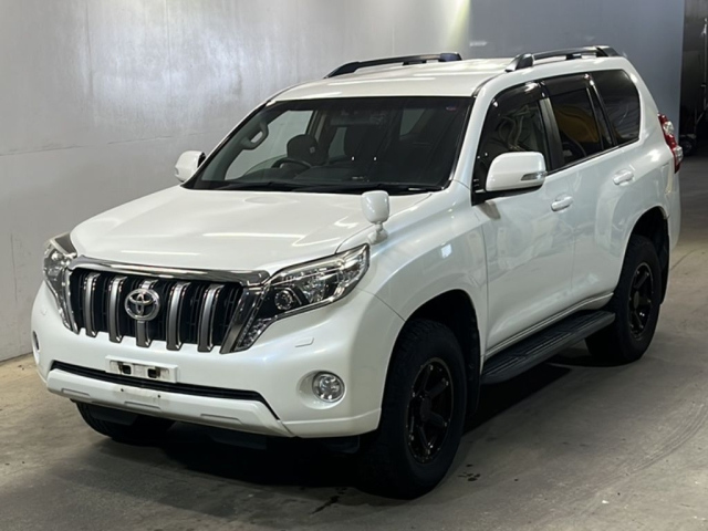 TOYOTA LAND CRUISER PRADO 2015