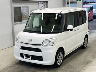 DAIHATSU TANTO 2015