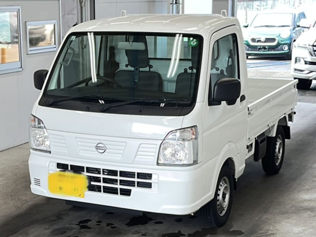NISSAN CLIPPER TRUCK 2024