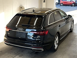 Заказать AUDI A4