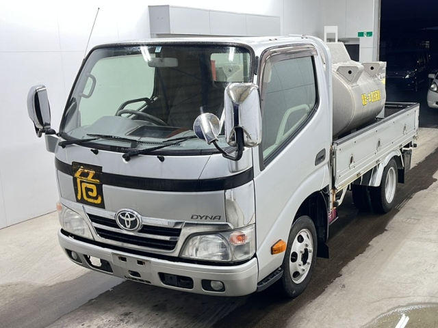 TOYOTA DYNA 2014