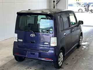 TOYOTA PIXIS SPACE 2012