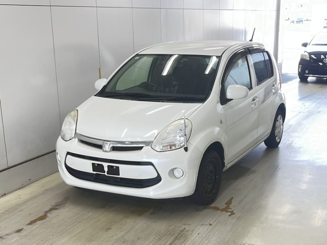 TOYOTA PASSO 2015