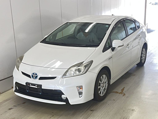 TOYOTA PRIUS 2013