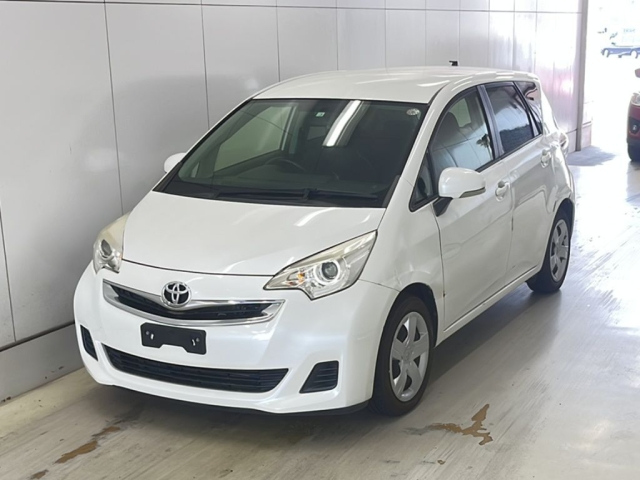 TOYOTA RACTIS 2016