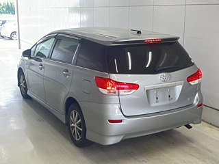 TOYOTA WISH 2009