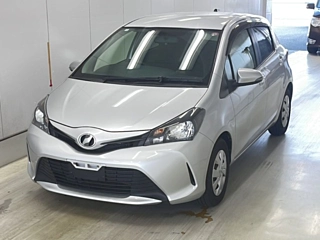 TOYOTA VITZ 2016
