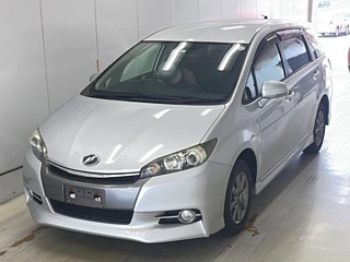 TOYOTA WISH 2012