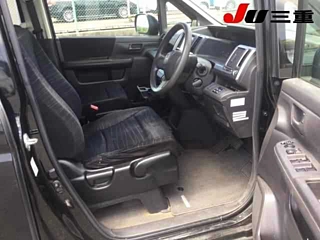 HONDA STEP WAGON 2010