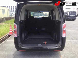 HONDA STEP WAGON 2010