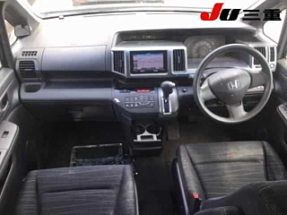 HONDA STEP WAGON 2010