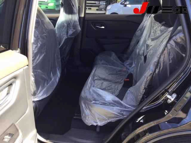 NISSAN X-TRAIL 2025