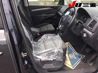 VOLKSWAGEN SHARAN 2014