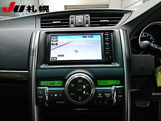 TOYOTA MARK X 2016