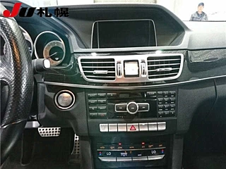 MERCEDES BENZ E CLASS 2015