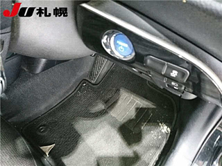 TOYOTA PRIUS 2020