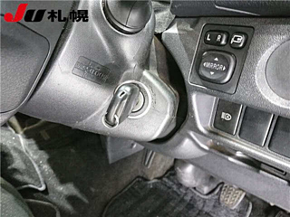 TOYOTA HIACE VAN 2018