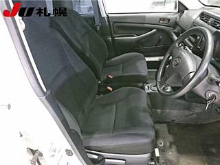 TOYOTA PROBOX 2018