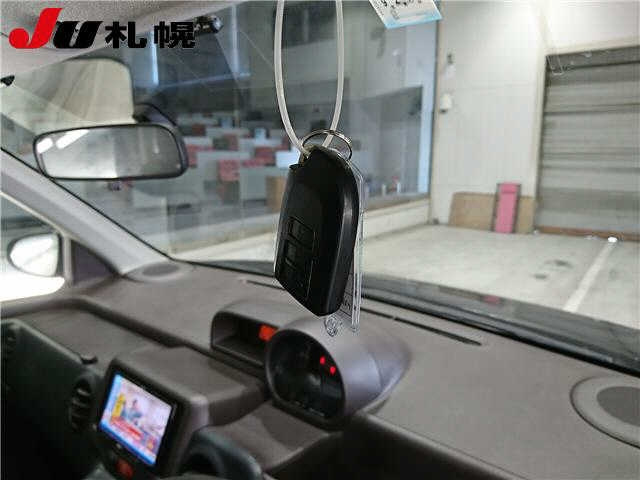 TOYOTA SPADE 2014