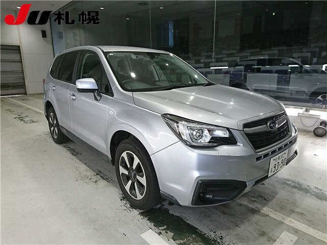 SUBARU FORESTER 2017
