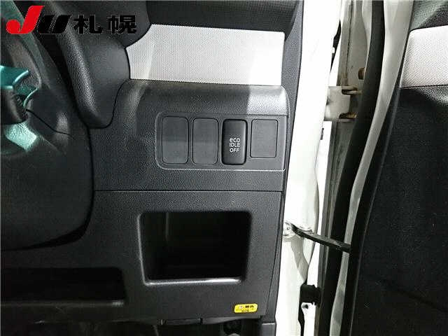 TOYOTA PIXIS SPACE 2012