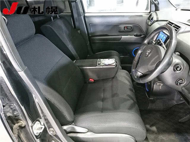 TOYOTA BB 2010