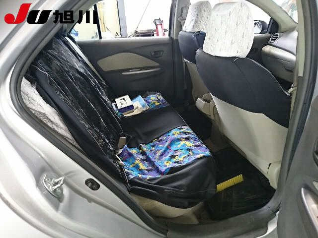 TOYOTA BELTA 2010