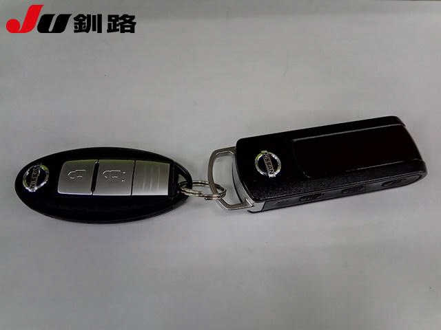 NISSAN MARCH 2013