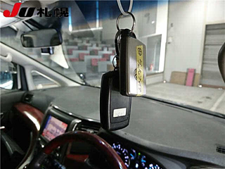 TOYOTA VELLFIRE 2008