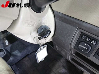 TOYOTA SIENTA 2008