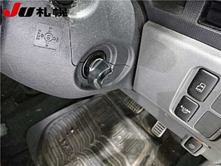 DAIHATSU TANTO 2008
