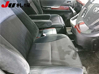 TOYOTA VELLFIRE 2008