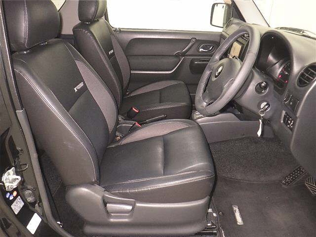 SUZUKI JIMNY 2010