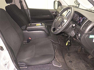 TOYOTA HIACE VAN 2020
