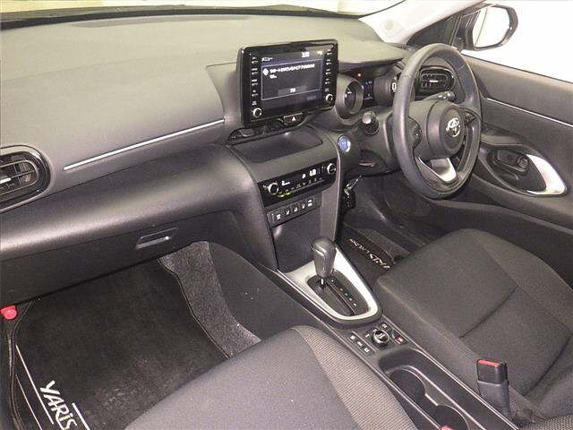 TOYOTA YARIS CROSS 2021
