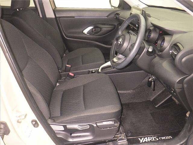 TOYOTA YARIS CROSS 2021
