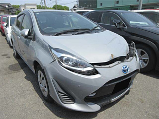 TOYOTA AQUA 2020