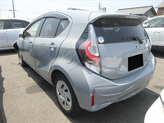 TOYOTA AQUA 2020